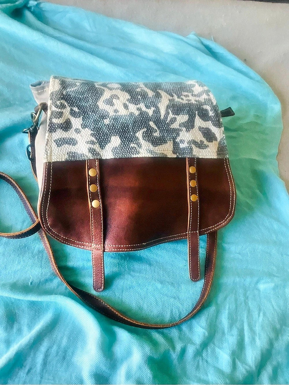 Camo Blue & Gray Saddle Shoulder Bag by Myra Bag
